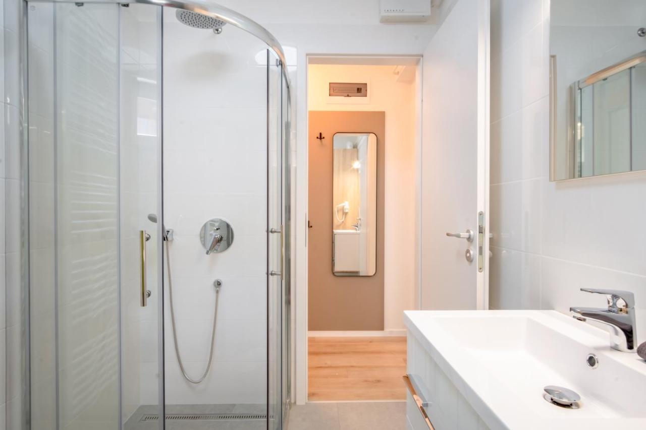 Myflat Batthyany Premium Residence Siófok Buitenkant foto